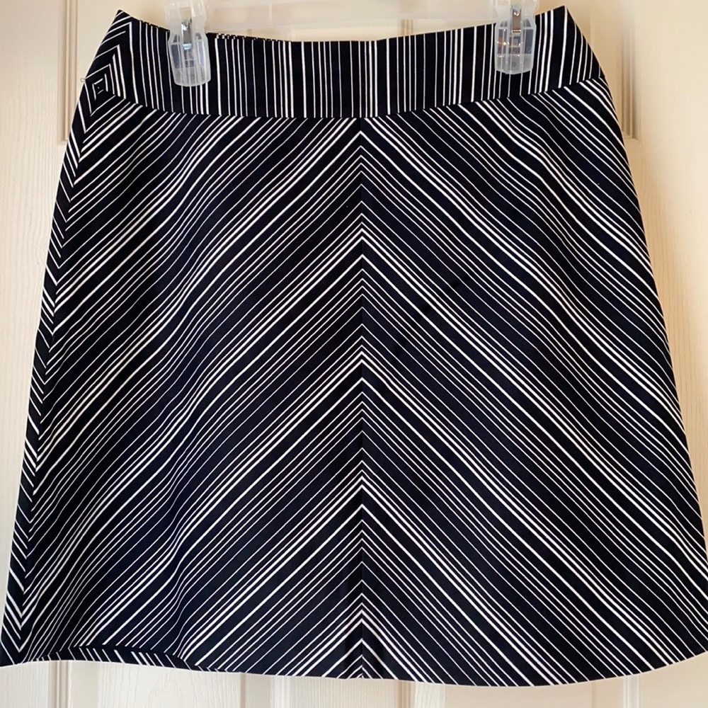 JohnPaulRichard Black/White Striped Skirt